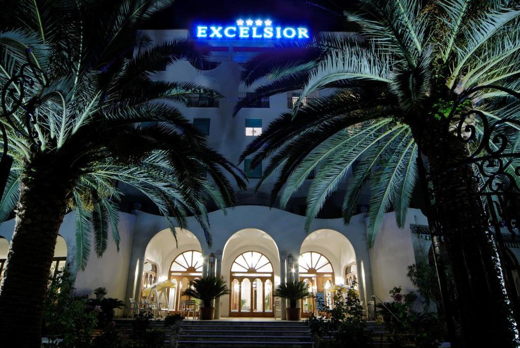 Grand Hotel Excelsior Сан-Бенедетто-дель-Тронто Екстер'єр фото