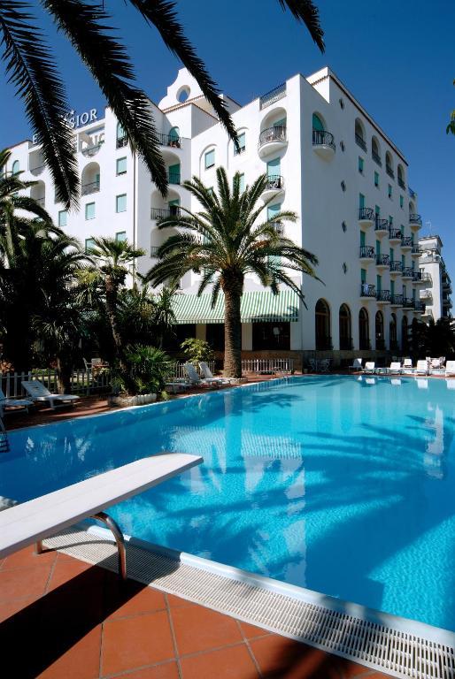 Grand Hotel Excelsior Сан-Бенедетто-дель-Тронто Екстер'єр фото